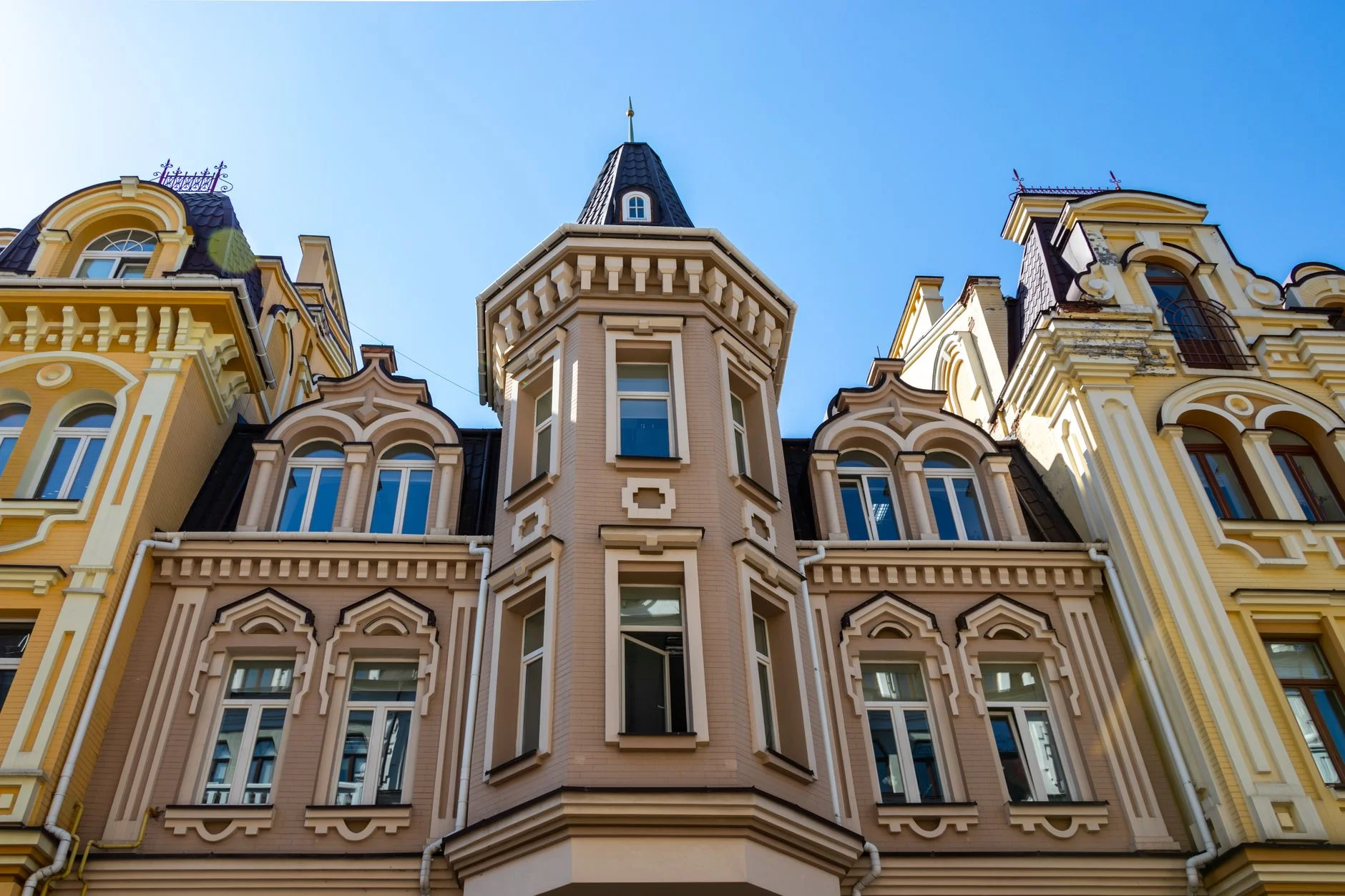 Why Clear Brand Identity Wins in Ukraine's Market