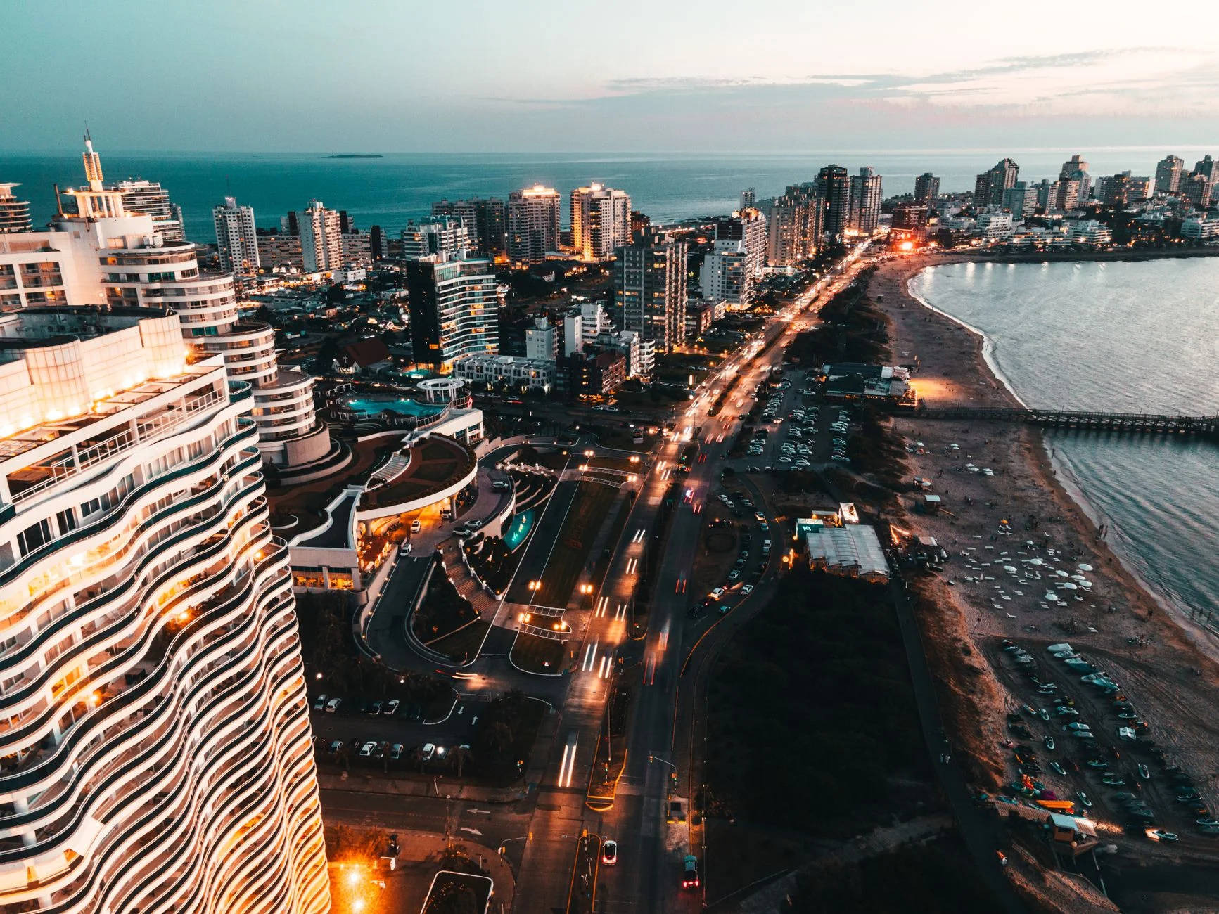 Reaching Buyers Profitably in Uruguay with Paid Advertising