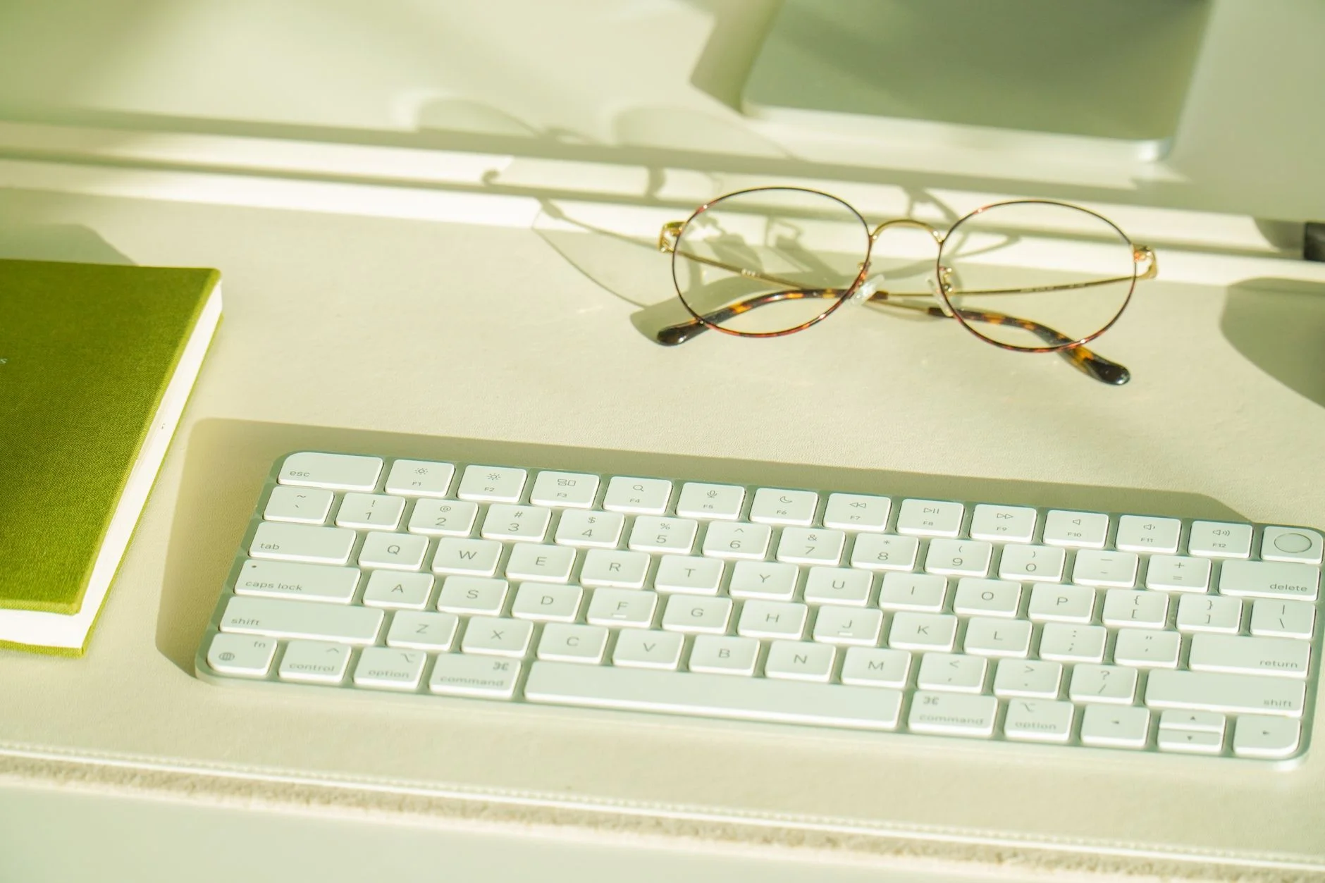 How to Find AI Jobs Before They're Posted Online