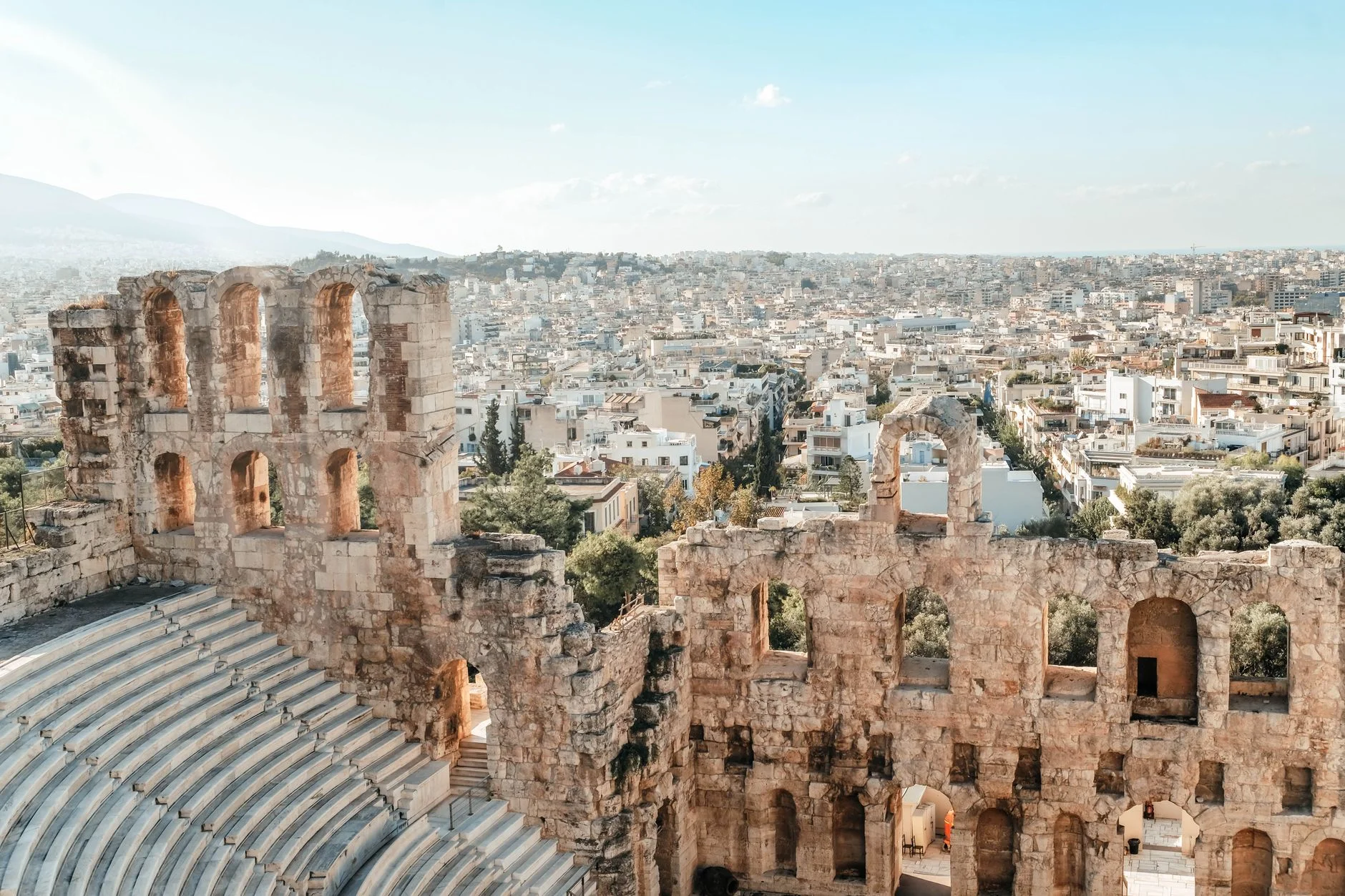 Video and Content in Greece: How to Cut Through a Busy Feed
