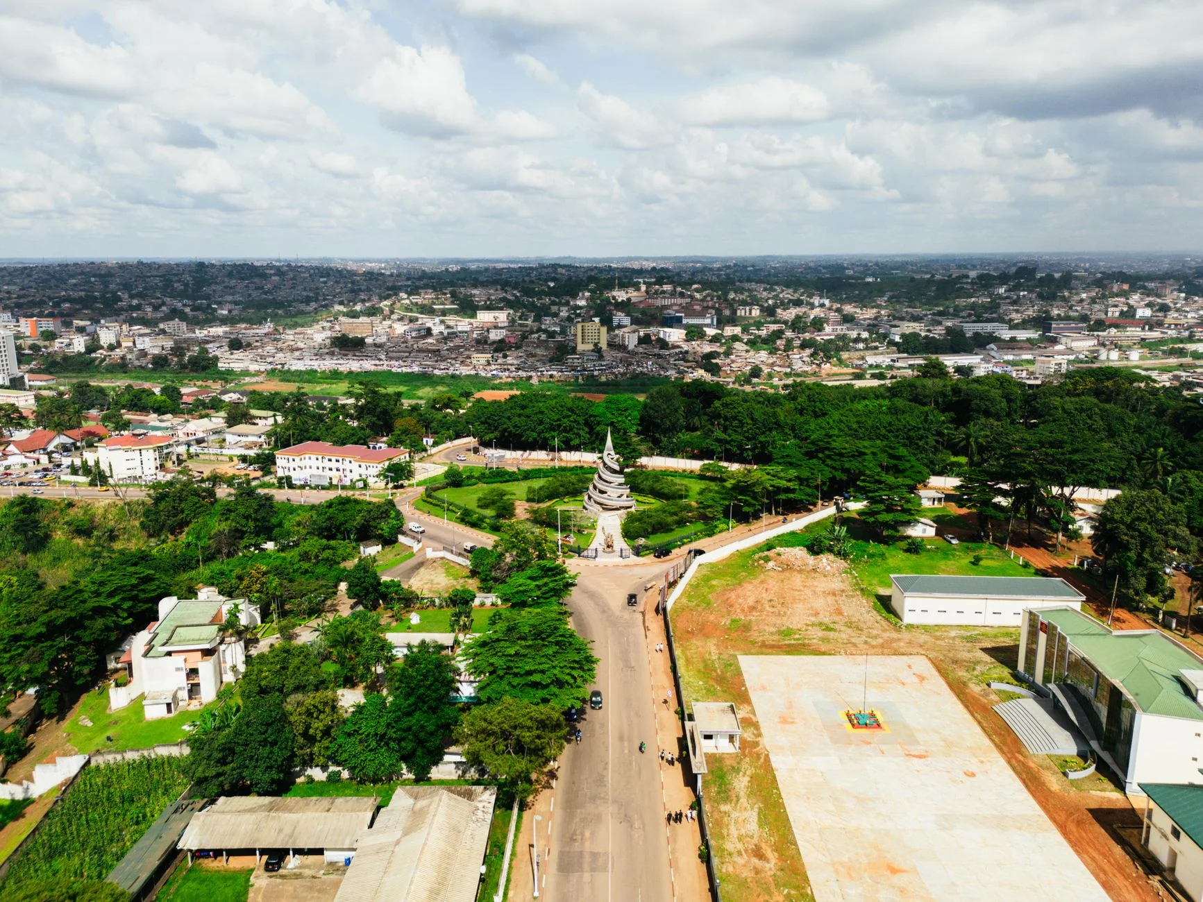 Building Attention and Trust with Video Marketing in Cameroon