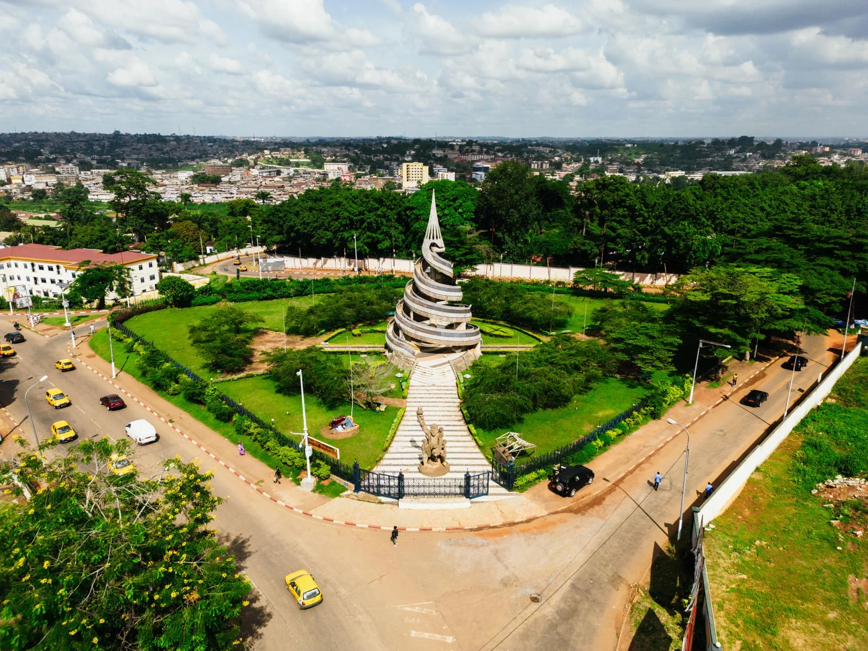 How Buyers Search & Get Found with SEO in Cameroon