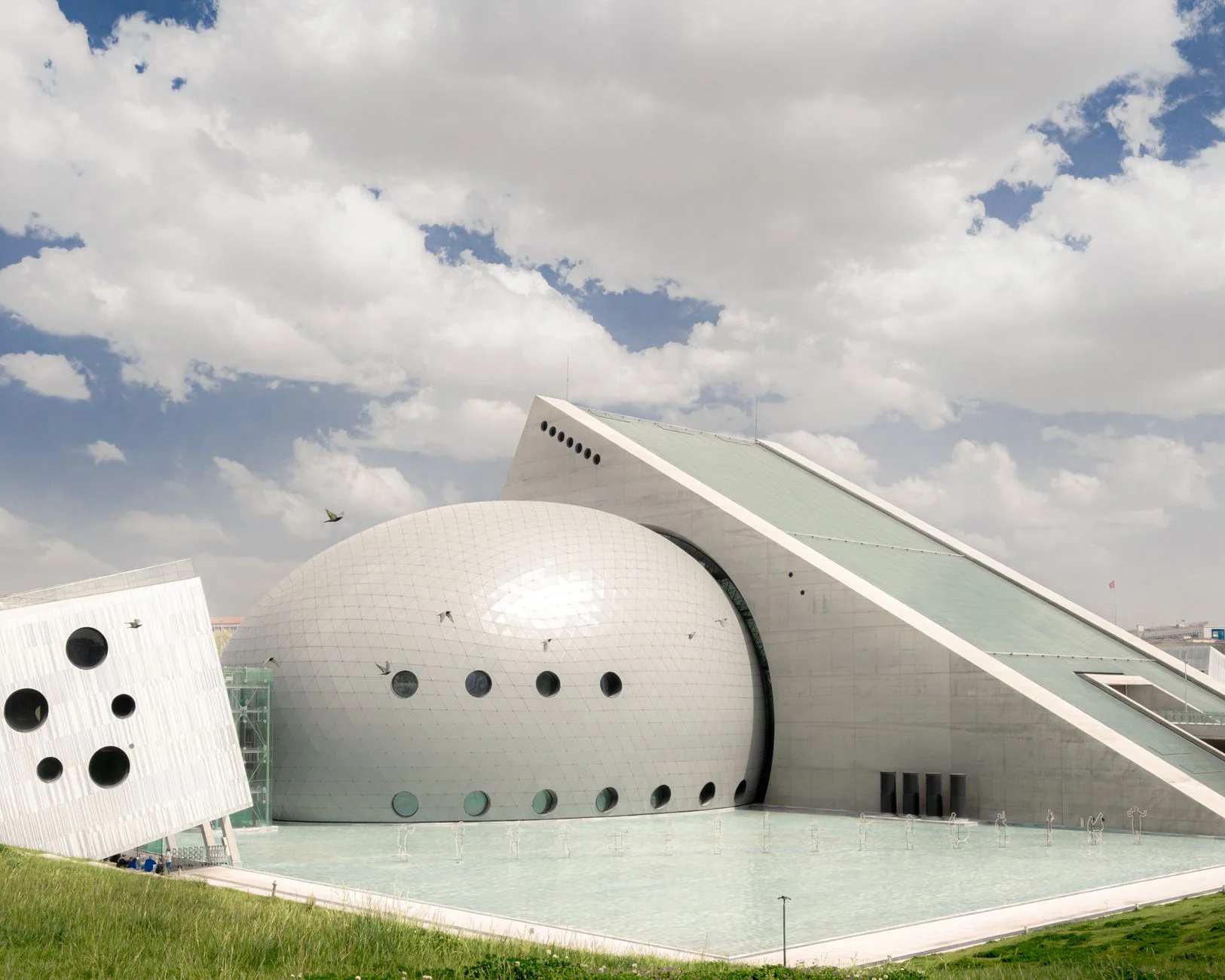 Building Attention and Trust with Video Content Marketing in Turkmenistan