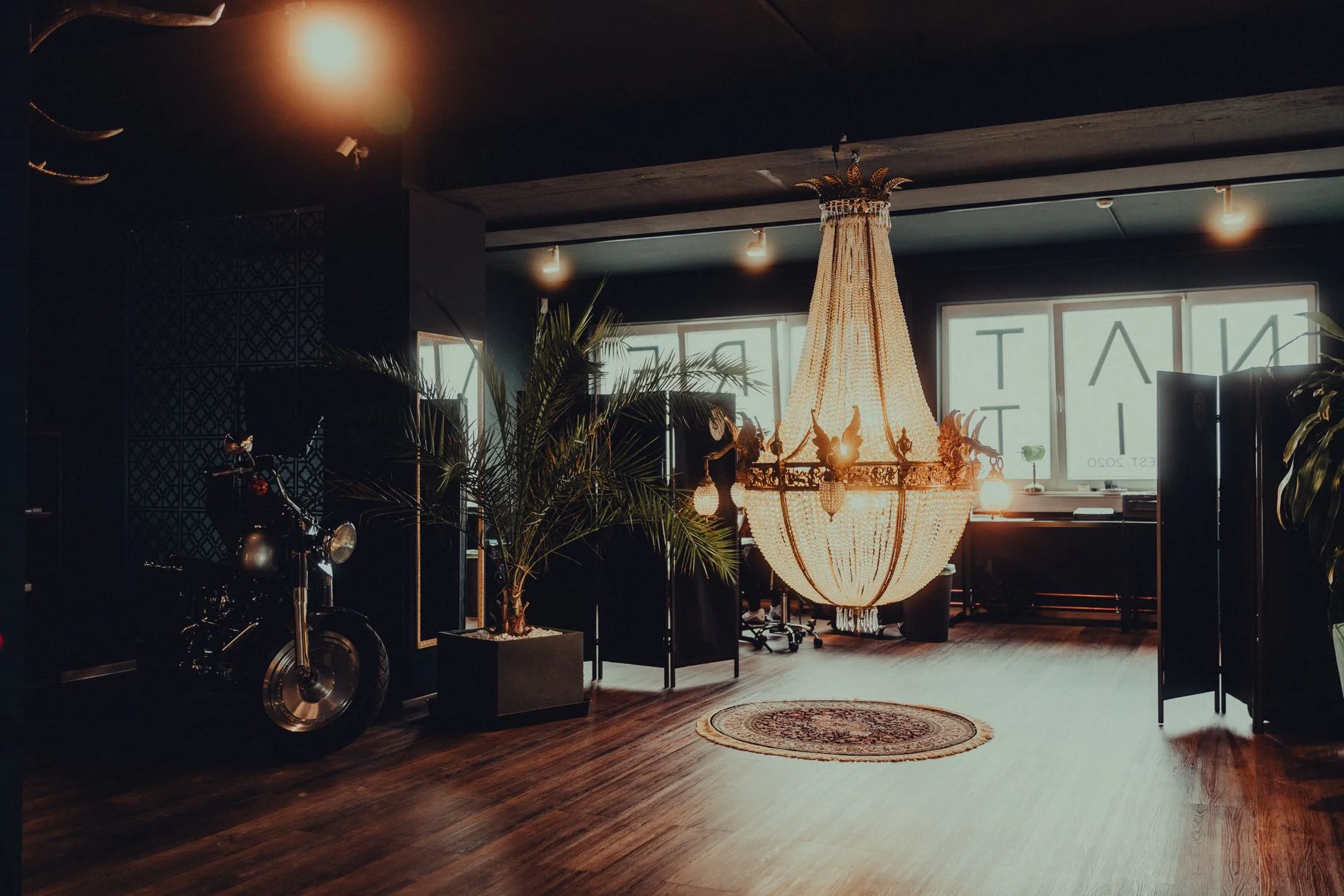 Web Design for Luxury Brands: Prestige in Every Pixel