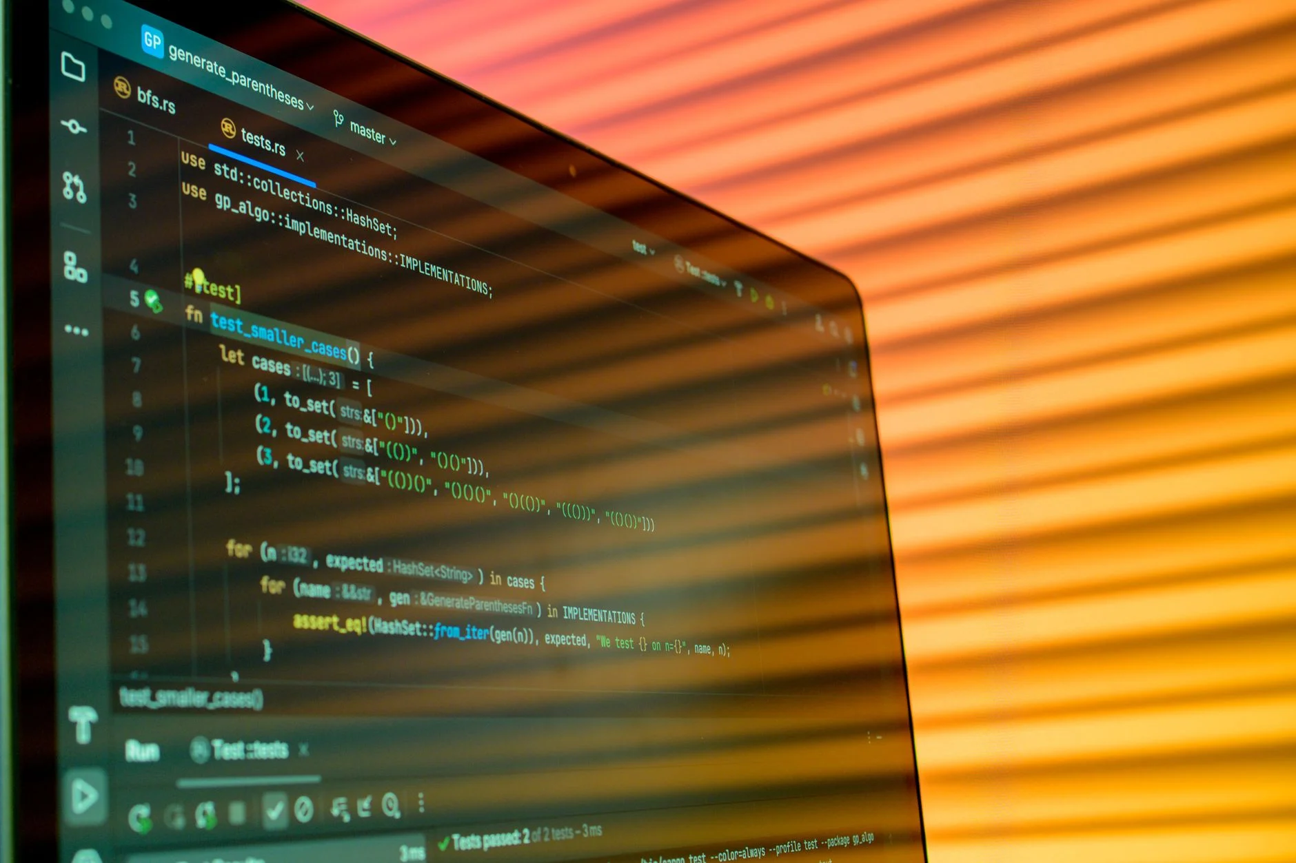 Custom Software for E-Commerce: Beyond the Off-the-Shelf Store