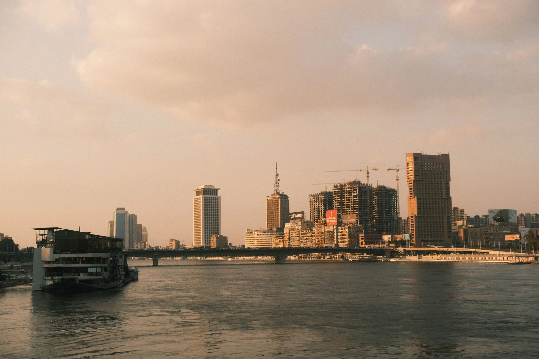 Paid Ads in Egypt: How to Reach a Young, Mobile Audience