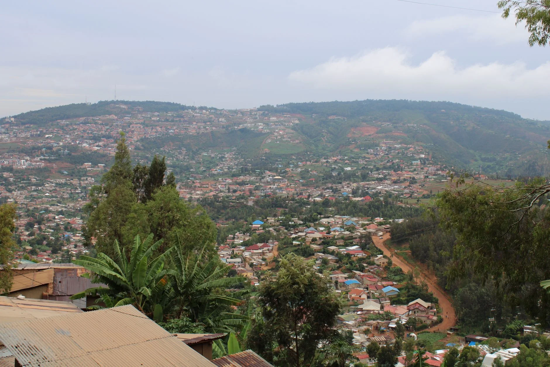 Building Attention and Trust with Video & Content Marketing in Rwanda