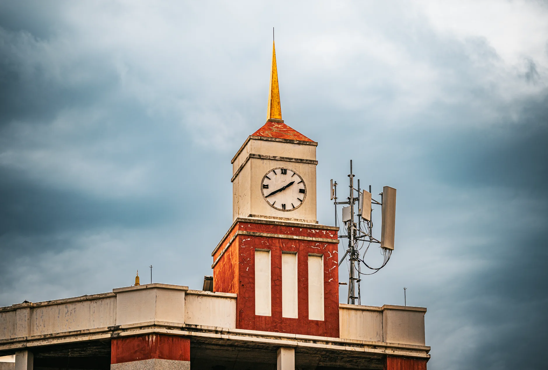 Building Attention and Trust with Video Marketing in Gabon