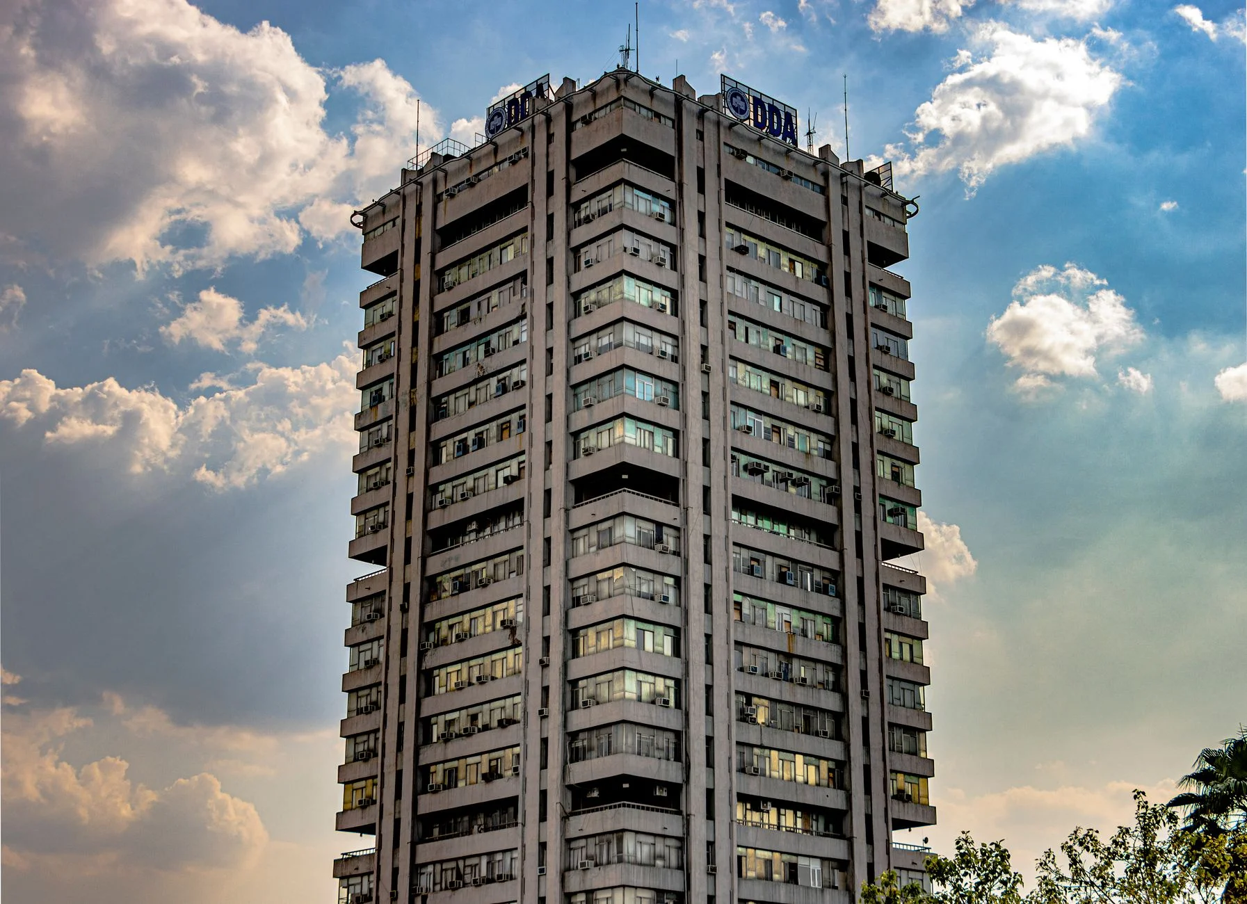 Reaching Buyers Profitably with Paid Advertising in Zimbabwe