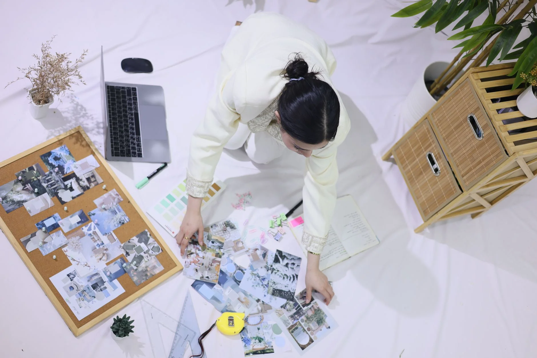 Branding for Art Galleries: Program, Rights, and Trust
