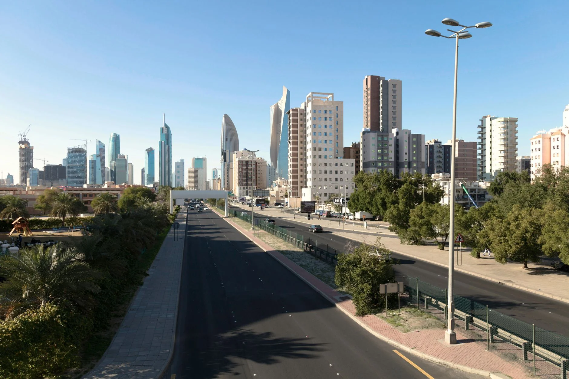 Video and Content in Kuwait: Win a Young, Mobile Crowd