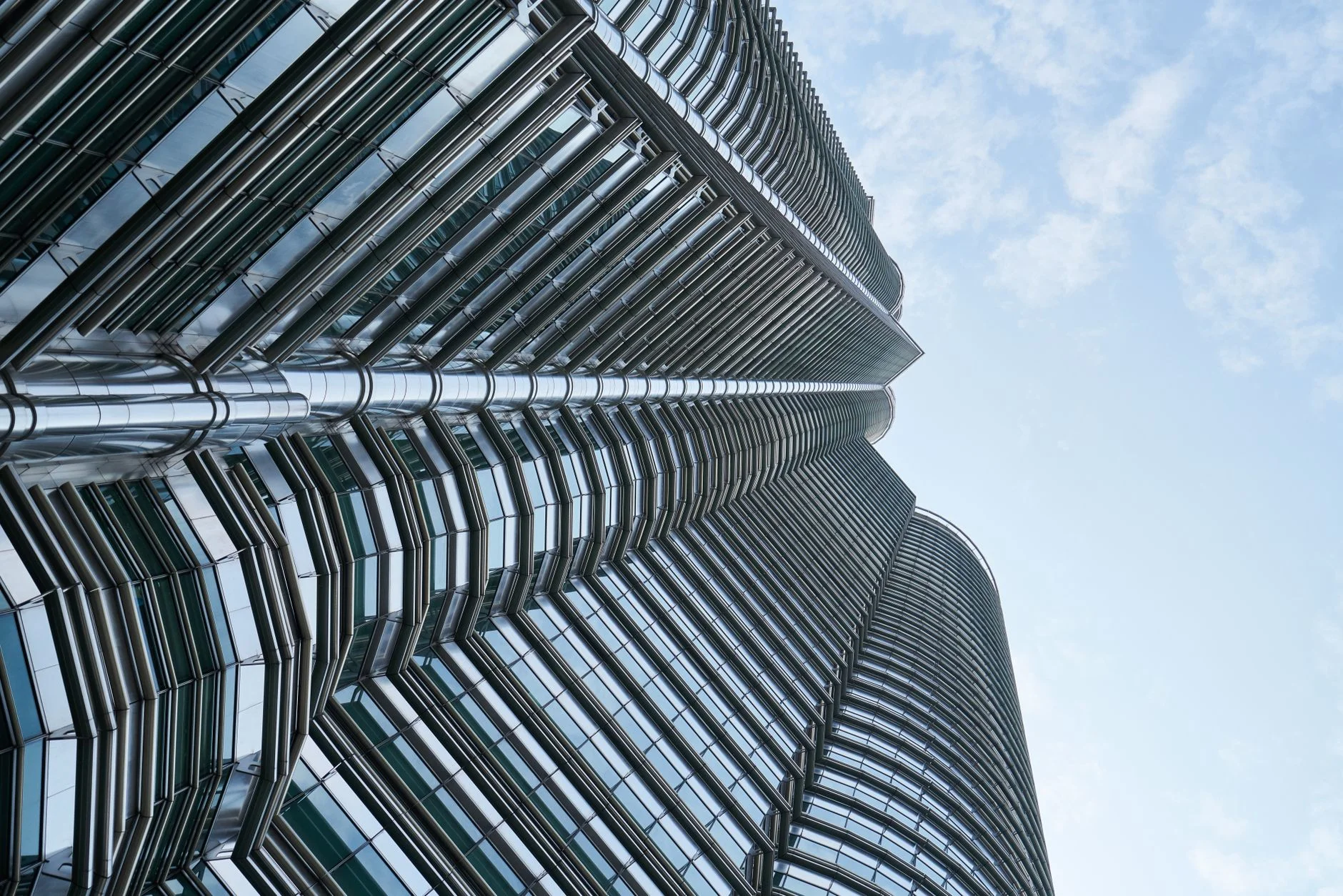 Paid Ads in Malaysia: How to Win on Mobile and Social