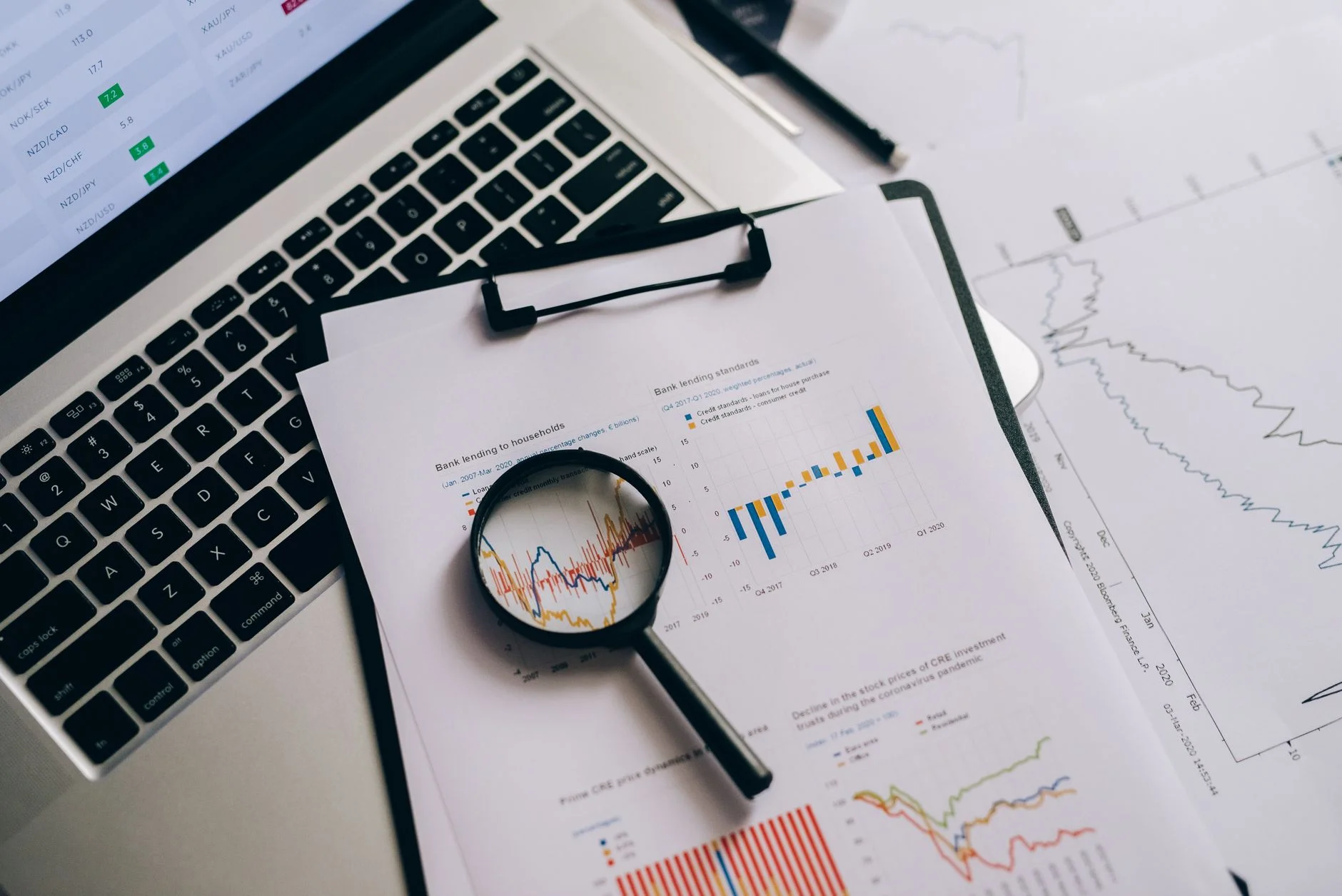 DIY SEO vs Hiring an Agency