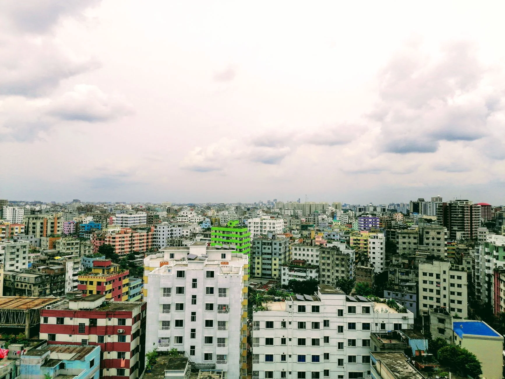Reaching Buyers Profitably with Paid Advertising in Bangladesh