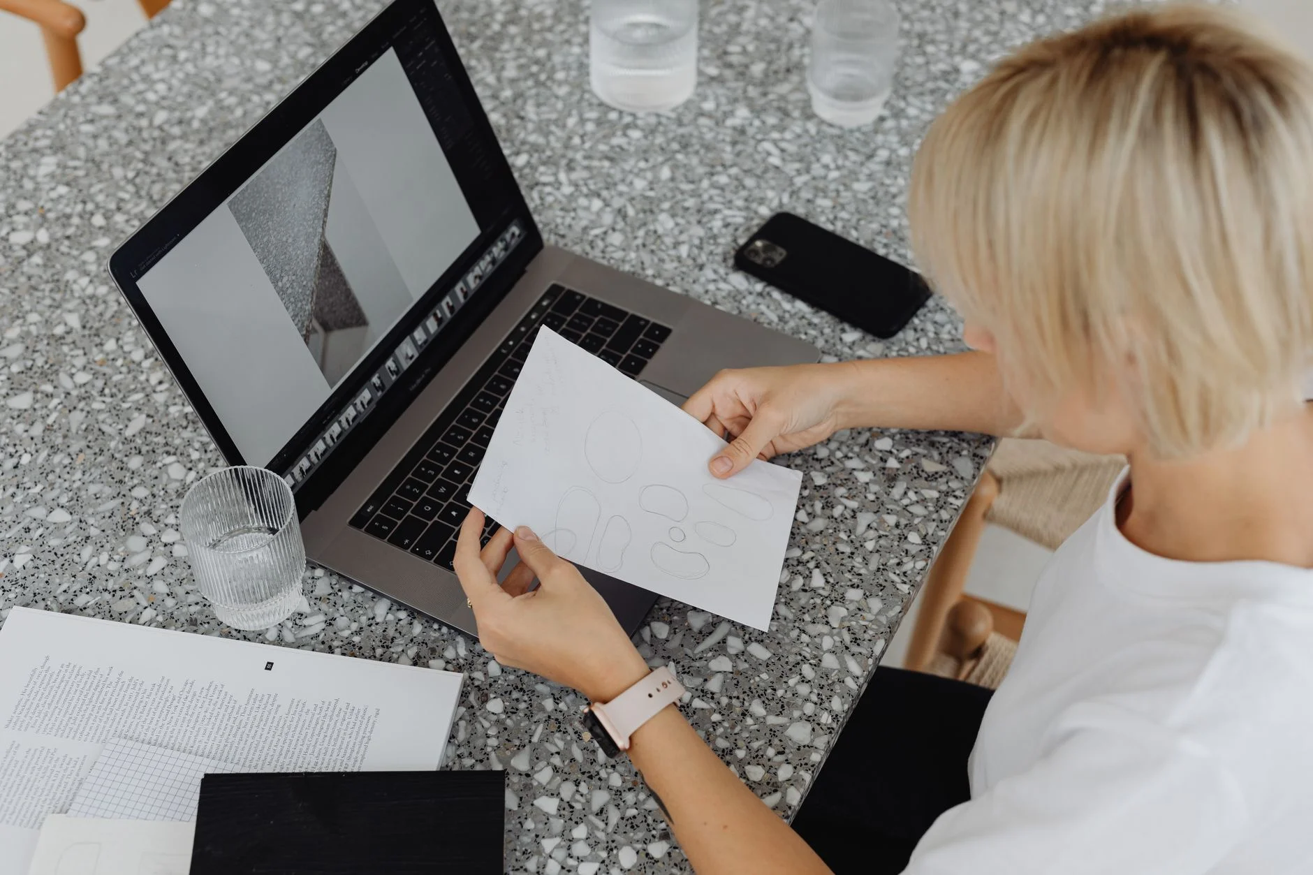 A Brand Audit of Canva: How "Anyone Can Design" Is Losing Professional Designers to Competitors