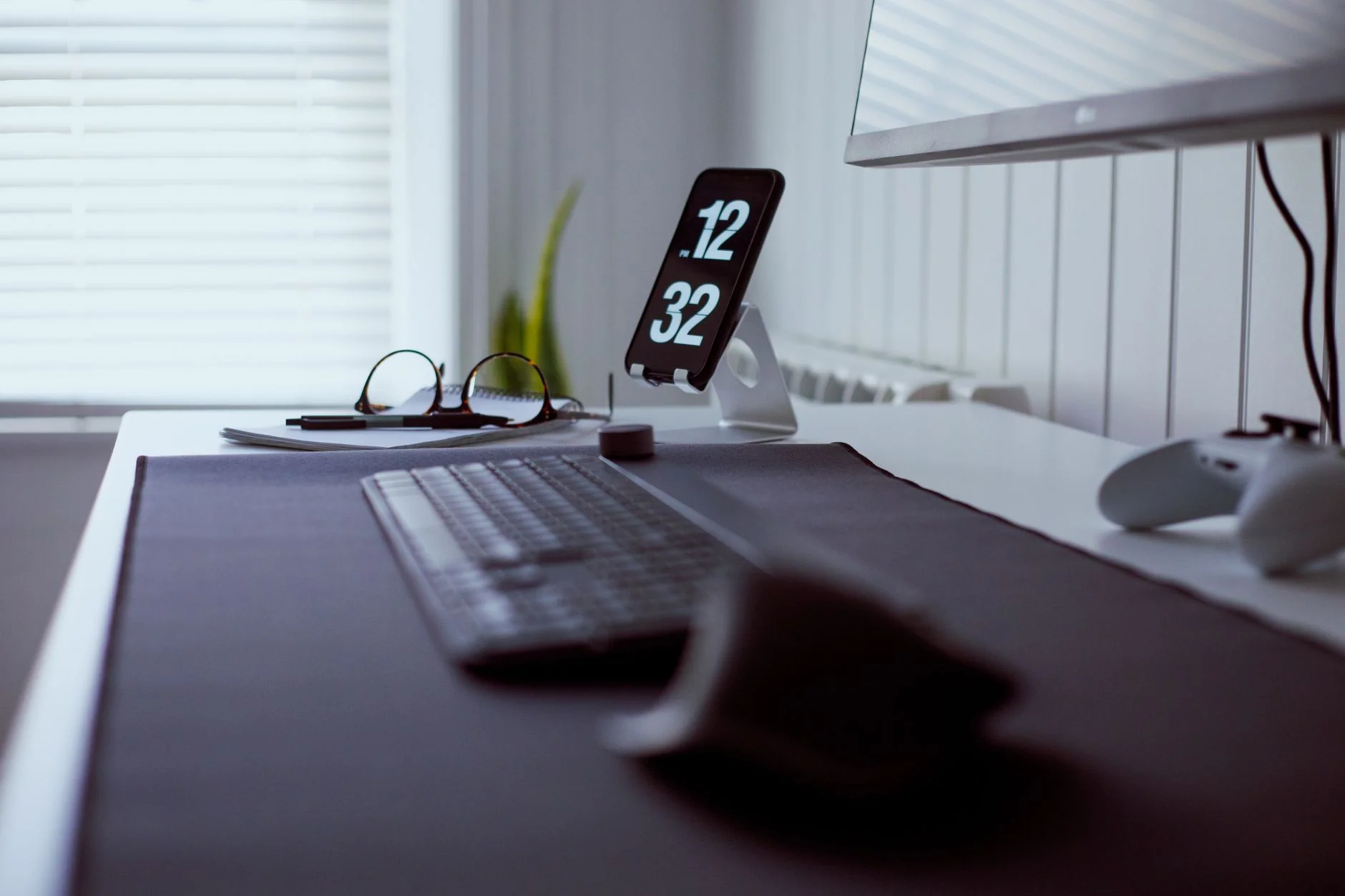 In-House Developer vs Development Agency — What Makes Sense