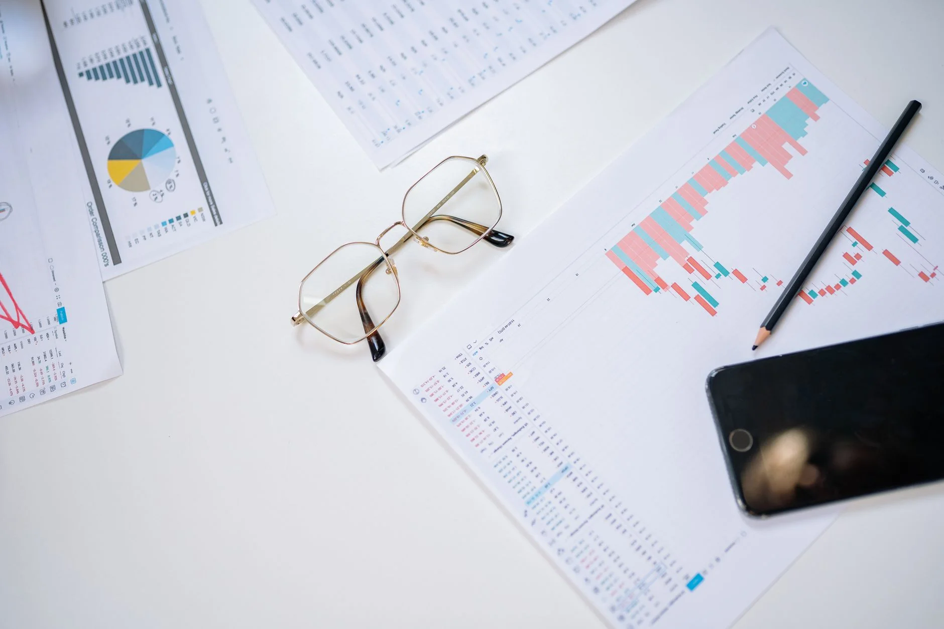 Email Marketing vs Paid Ads: Which Belongs in Your Growth Stack?