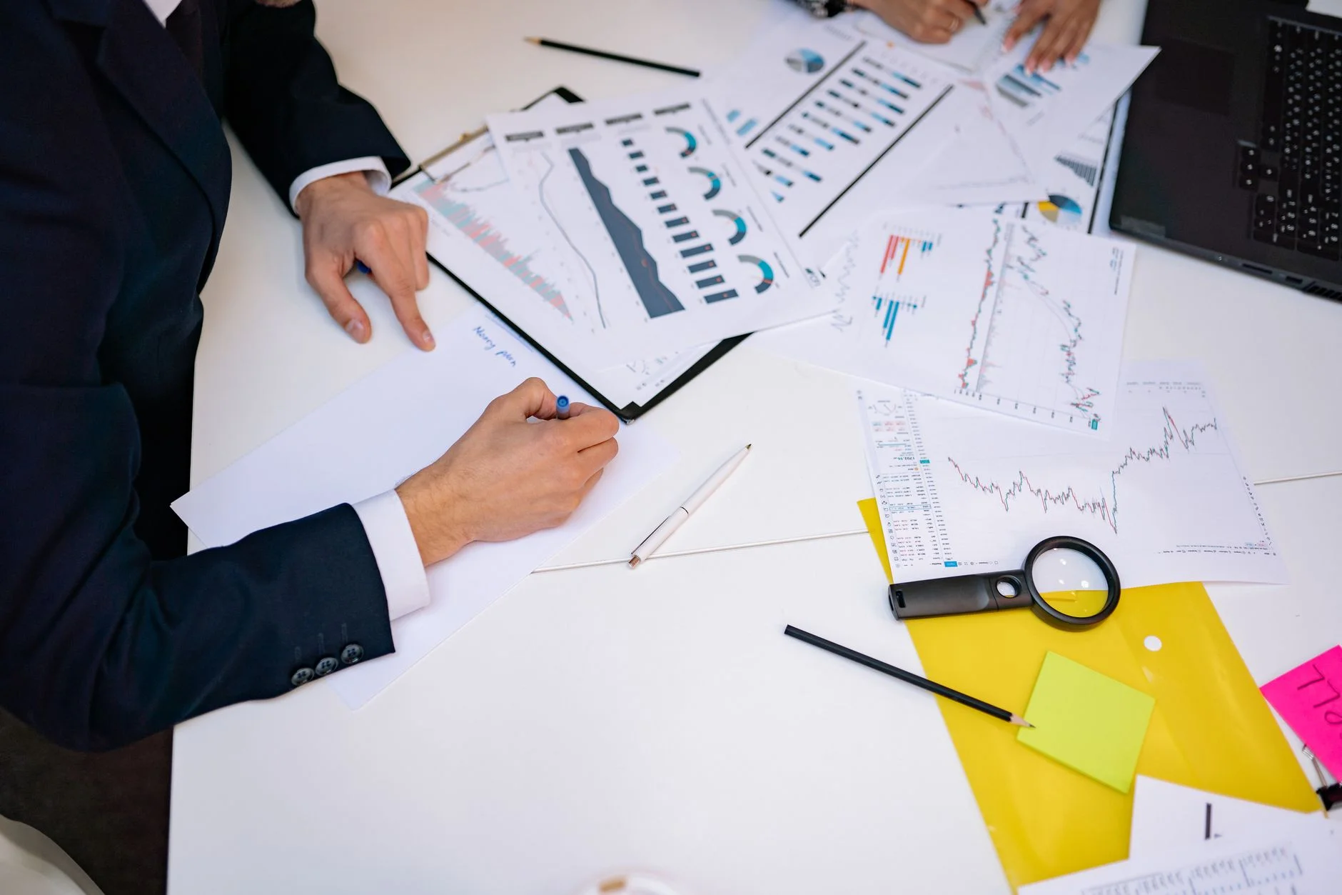 Retargeting Done Right Is the Highest-ROAS Channel Available to Most Businesses. Almost Nobody Does It Right.